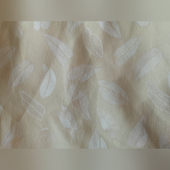 Yellow button up shirt - Picture 5 of 5